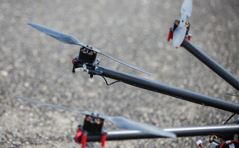 How to Balance Drone Propellers (2 Methods)